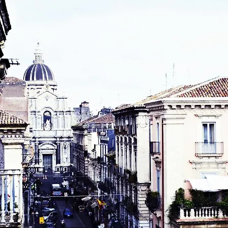 Catania Inn Rooms Bed & Breakfast CTA